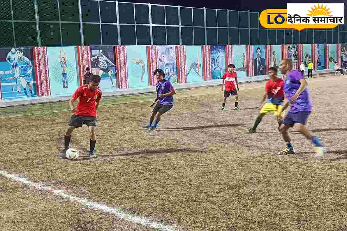 अल्मोड़ा में हो रहा खास फुटबॉल टूर्नामेंट, विनर टीम को ₹21000 का इनाम