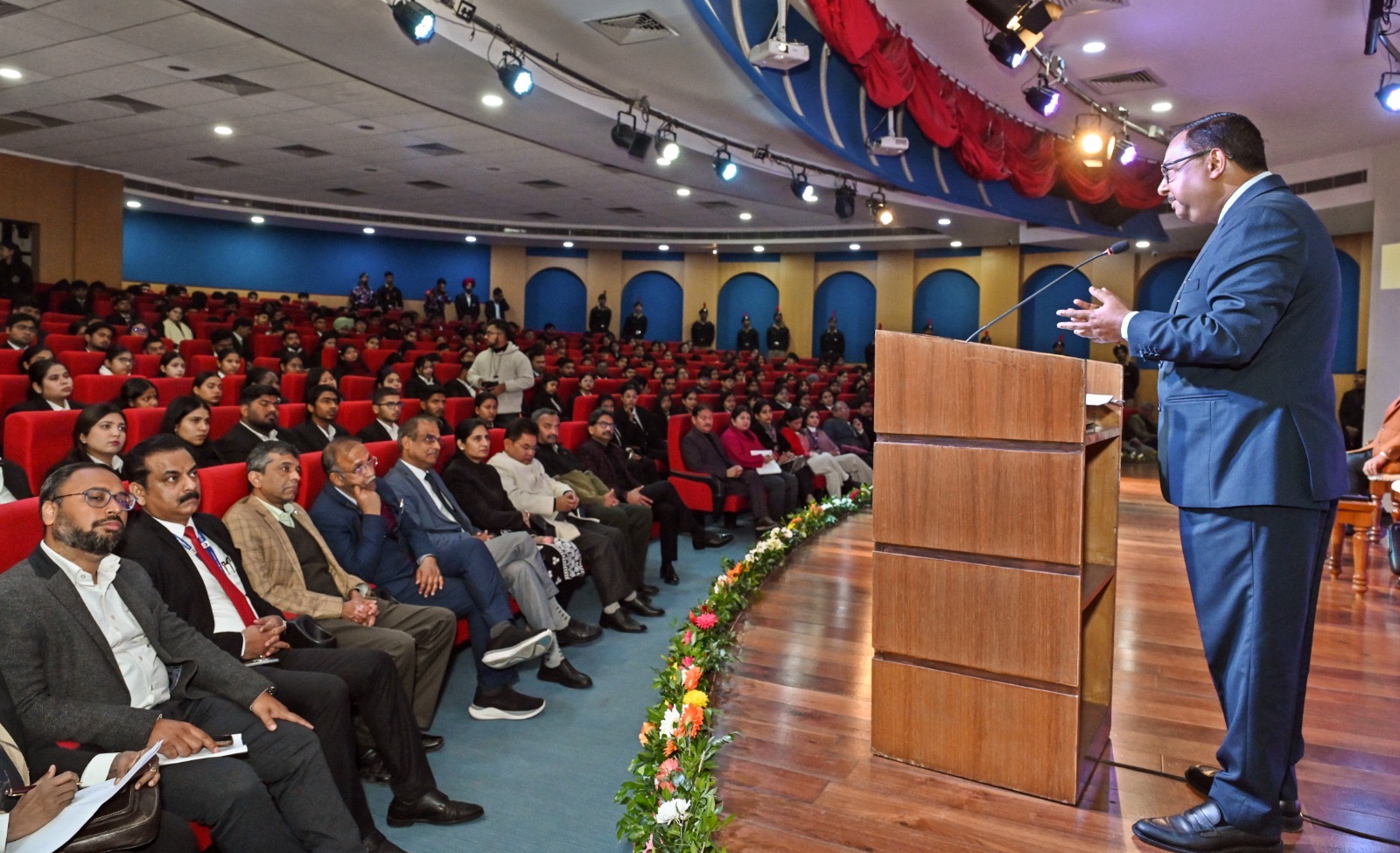न्यायपालिका की निष्पक्षता बनाए रखना लोकतंत्र की जिम्मेदारी – न्यायमूर्ति भूयान