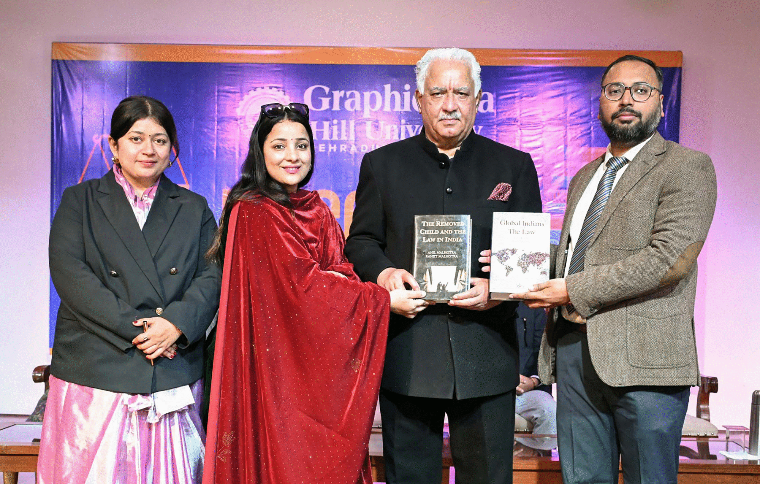 विशेषज्ञों ने छात्रों को सिखाए कानूनी पैंतरे  ग्राफिक एरा में लीगल एक्सपर्ट कांक्लेव