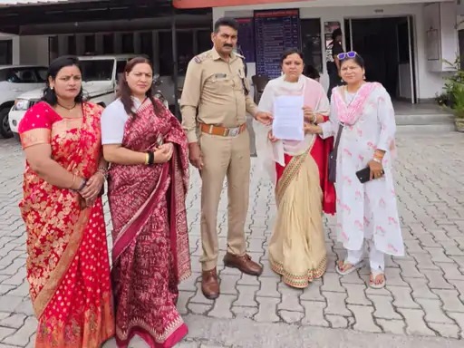सोशल मीडिया पर BJP महिला नेताओं पर अभद्र टिप्पणी, 24 घंटे में आरोपी को किया गिरफ्तार – Khabar Uttarakhand