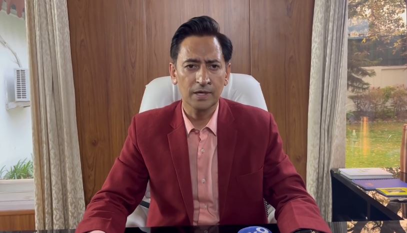 SIR की जद में आए अधिकारी, कुमाऊं कमिश्नर से लेकर बड़े अधिकारियों को मिला नोटिस – Khabar Uttarakhand