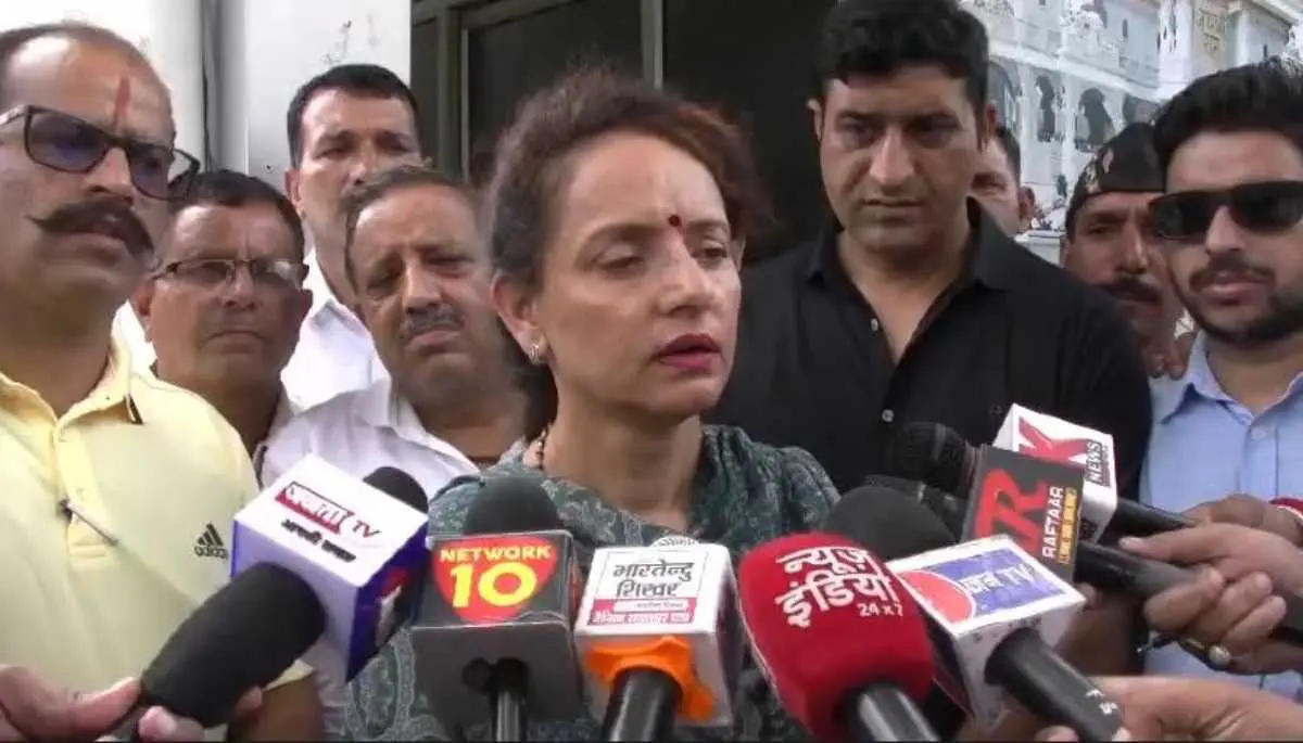 BJP कार्यालय में घमासान: मंत्री खजान दास की नाराजगी के बाद रोकी चकराता के लोगों की जॉइनिंग!