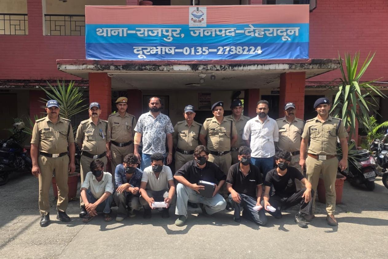 महंगे शौक ने पहुंचाया जेल: देहरादून में पढ़ाई कर रहे छात्र बने ड्रग पैडलर, MDMA के साथ पुलिस ने दबोचा