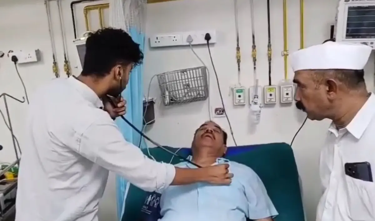 प्रदर्शन के दौरान बिगड़ी हरक सिंह रावत की तबीयत, अस्पताल में करवाया भर्ती