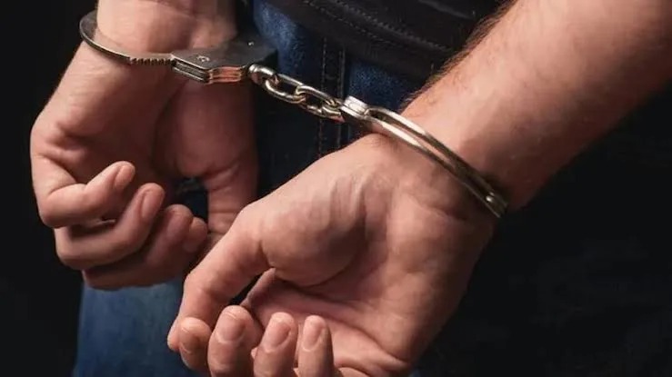 देहरादून का रहने वाला ब्लैकमेलर पत्रकार बनकर डॉक्टरों से करता था उगाही, MP में गिरोह का भंडाफोड़