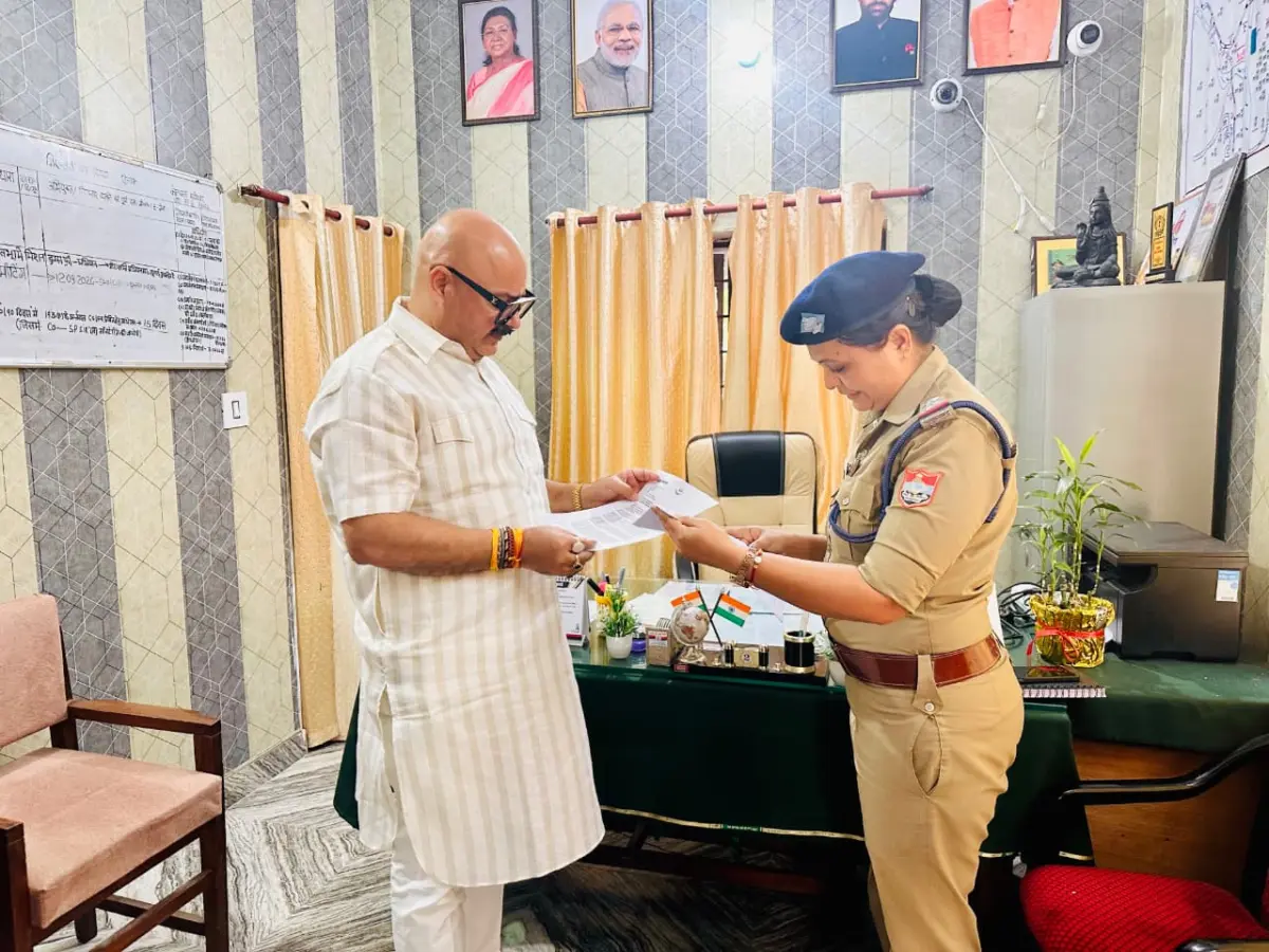 राज्य मंत्री ने कांग्रेस नेता पवन खेड़ा के खिलाफ दी तहरीर, धामी सरकार पर लगाए थे गंभीर आरोप
